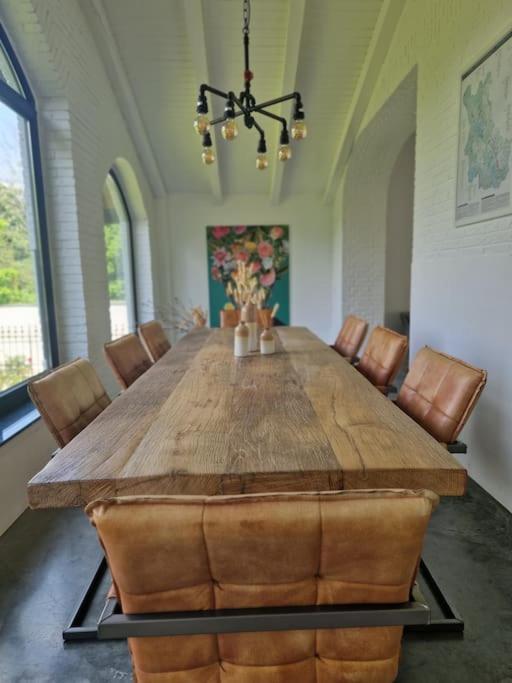 Historische Villa Mit Garten, Luxus Meerbusch Eksteriør billede